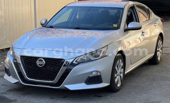 Sayi Na hannu Nissan Altima Azurfa Mota in Accra a Greater Accra Sayi Na hannu Nissan Altima Azurfa Mota in Accra a Greater Accra