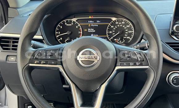 Sayi Na hannu Nissan Altima Azurfa Mota in Accra a Greater Accra Sayi Na hannu Nissan Altima Azurfa Mota in Accra a Greater Accra