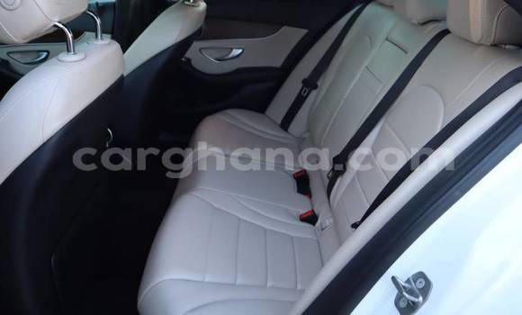 Sayi Na hannu Mercedes‒Benz C–Class White Mota in Accra a Greater Accra Sayi Na hannu Mercedes‒Benz C–Class White Mota in Accra a Greater Accra