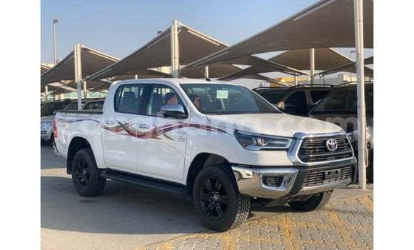 Ra Imported Toyota Hilux funfun Ọkọ̀ in Import - Dubai ni Ashanti Ra Imported Toyota Hilux funfun Ọkọ̀ in Import - Dubai ni Ashanti