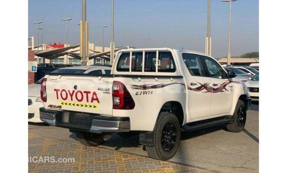 Ra Imported Toyota Hilux funfun Ọkọ̀ in Import - Dubai ni Ashanti Ra Imported Toyota Hilux funfun Ọkọ̀ in Import - Dubai ni Ashanti