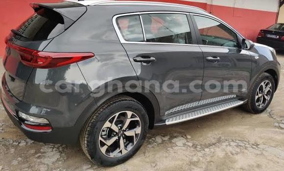 Buy Used Kia Sportage Beige Car in Accra in Greater Accra Buy Used Kia Sportage Beige Car in Accra in Greater Accra