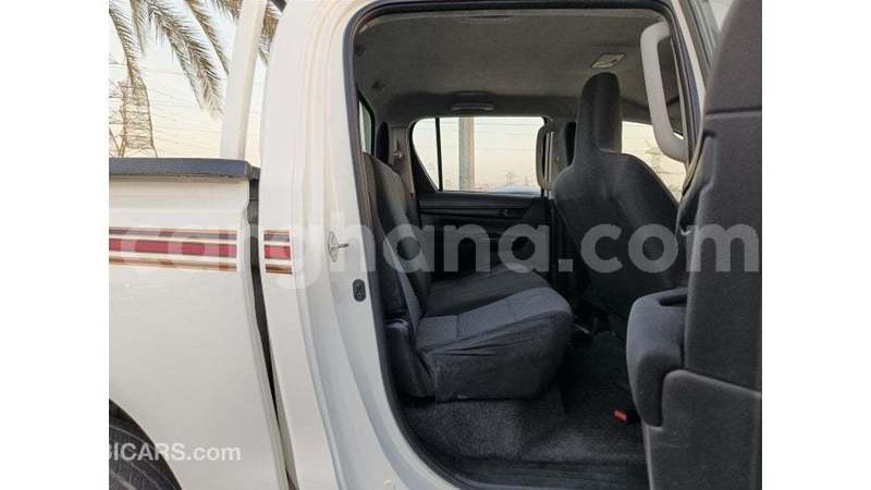 Big with watermark toyota hilux ashanti import dubai 52306