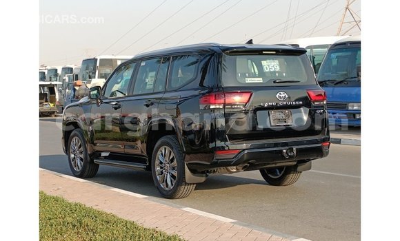 Buy Import Toyota Land Cruiser Black Car in Import - Dubai in Ashanti Buy Import Toyota Land Cruiser Black Car in Import - Dubai in Ashanti
