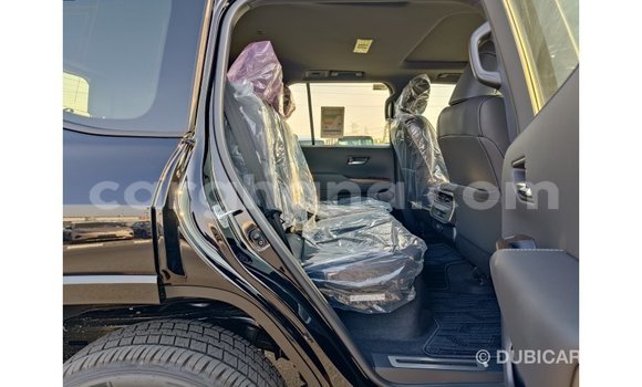 Buy Import Toyota Land Cruiser Black Car in Import - Dubai in Ashanti Buy Import Toyota Land Cruiser Black Car in Import - Dubai in Ashanti