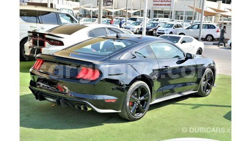 Big with watermark ford mustang ashanti import dubai 52336