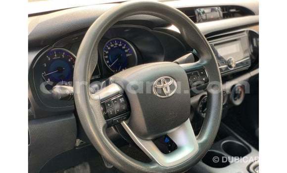 Sayi Imported Toyota Hilux White Mota in Import - Dubai a Ashanti Sayi Imported Toyota Hilux White Mota in Import - Dubai a Ashanti