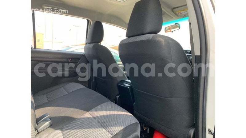 Big with watermark toyota hilux ashanti import dubai 52340