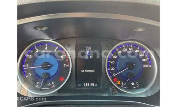 Sayi Imported Toyota Hilux White Mota in Import - Dubai a Ashanti Sayi Imported Toyota Hilux White Mota in Import - Dubai a Ashanti