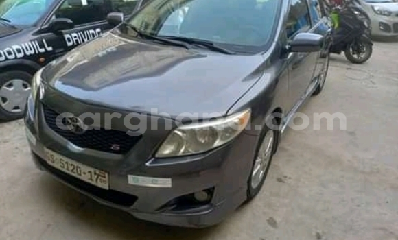 Ra Àlòkù Toyota Corolla Black Ọkọ̀ in Accra ni Greater Accra Ra Àlòkù Toyota Corolla Black Ọkọ̀ in Accra ni Greater Accra