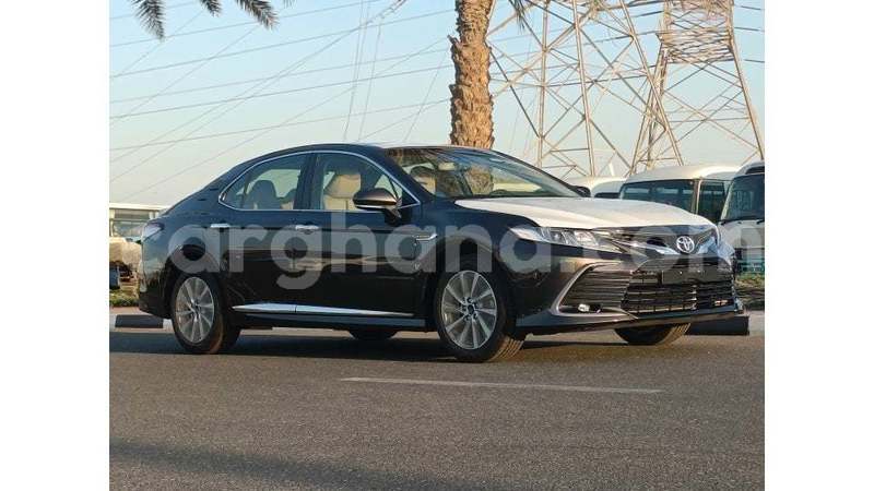 Big with watermark toyota camry ashanti import dubai 52368