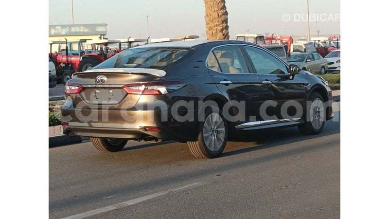 Big with watermark toyota camry ashanti import dubai 52368