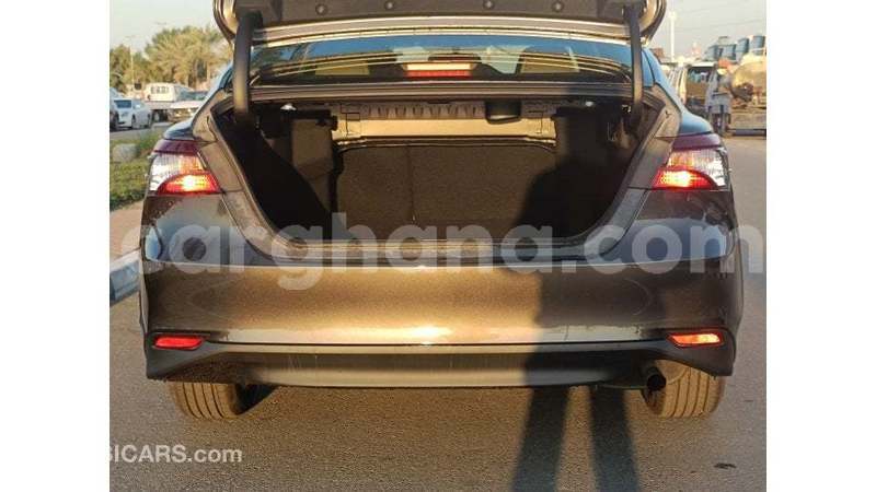 Big with watermark toyota camry ashanti import dubai 52368