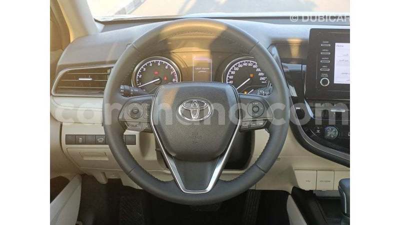 Big with watermark toyota camry ashanti import dubai 52368