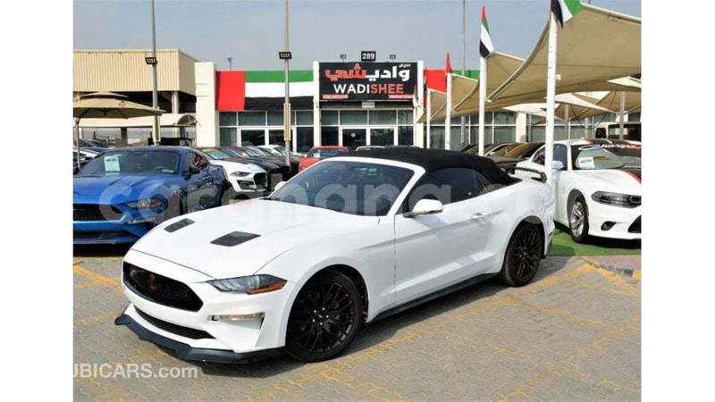 Big with watermark ford mustang ashanti import dubai 52369