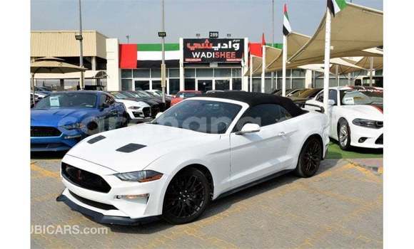 Buy Import Ford Mustang White Car in Import - Dubai in Ashanti Buy Import Ford Mustang White Car in Import - Dubai in Ashanti