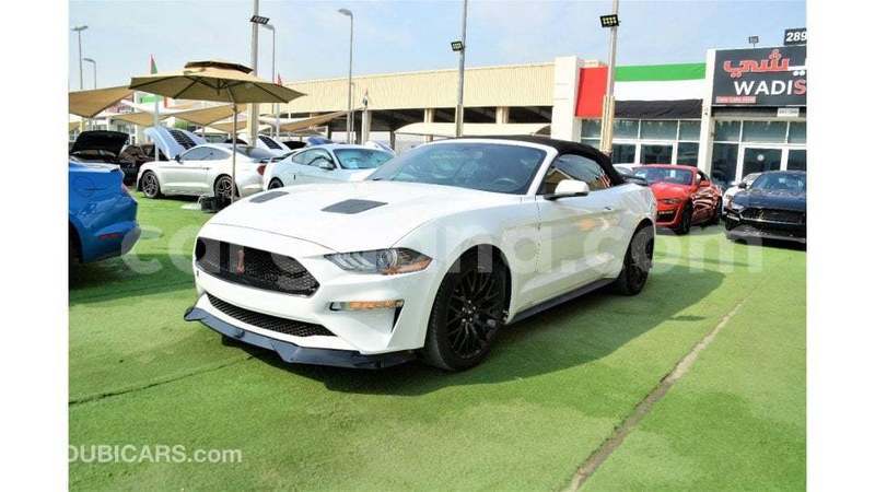 Big with watermark ford mustang ashanti import dubai 52369