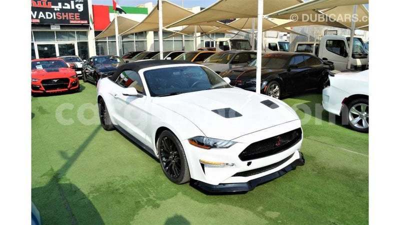 Big with watermark ford mustang ashanti import dubai 52369