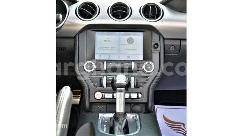 Big with watermark ford mustang ashanti import dubai 52369