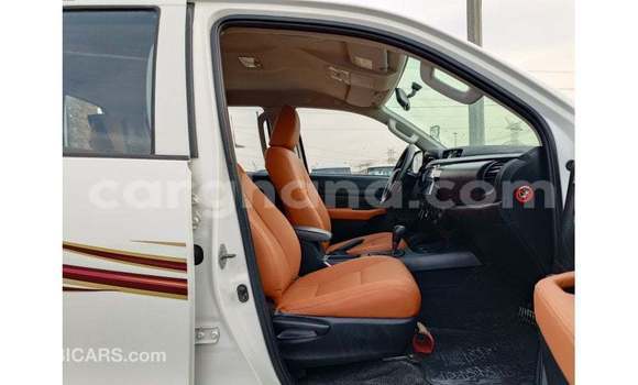 Buy Import Toyota Hilux White Car in Import - Dubai in Ashanti Buy Import Toyota Hilux White Car in Import - Dubai in Ashanti