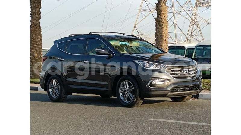 Big with watermark hyundai santa fe ashanti import dubai 52372