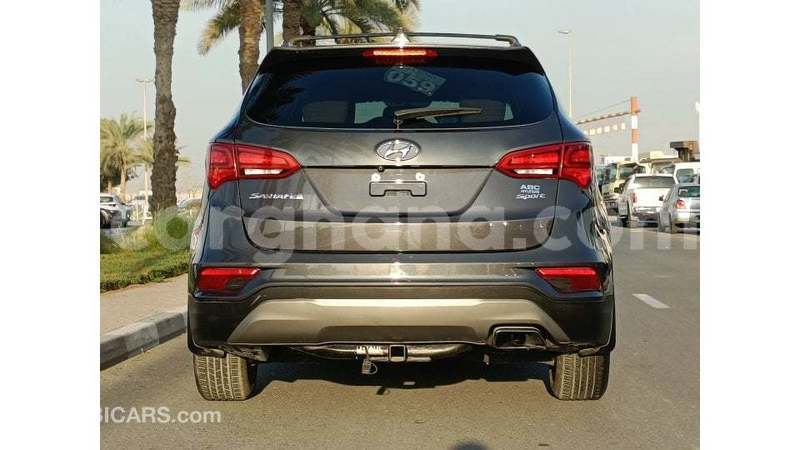 Big with watermark hyundai santa fe ashanti import dubai 52372