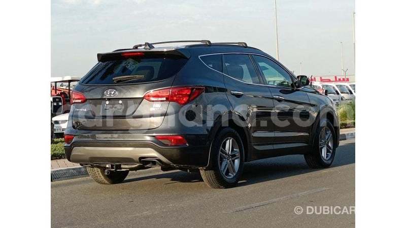 Big with watermark hyundai santa fe ashanti import dubai 52372