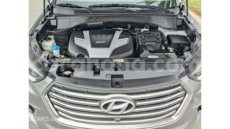 Big with watermark hyundai santa fe ashanti import dubai 52373