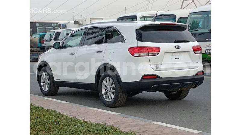 Big with watermark kia sorento ashanti import dubai 52375