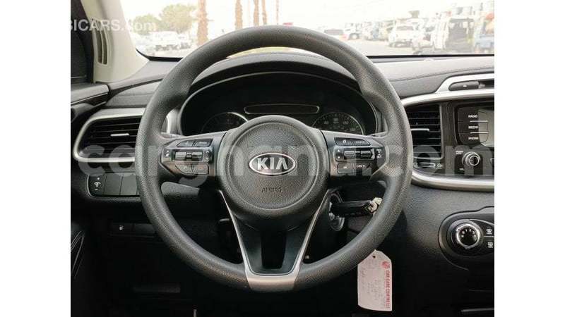 Big with watermark kia sorento ashanti import dubai 52375