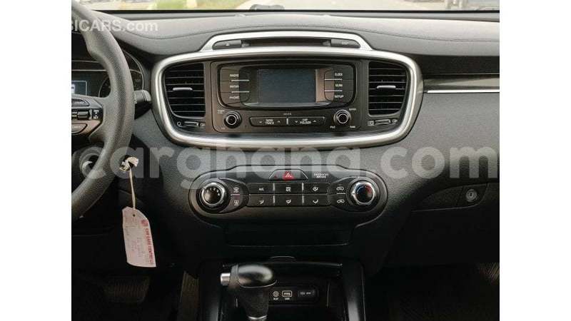 Big with watermark kia sorento ashanti import dubai 52375