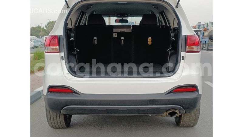 Big with watermark kia sorento ashanti import dubai 52375