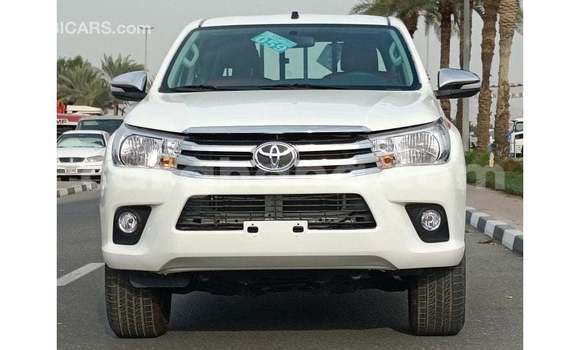 Buy Import Toyota Hilux White Car in Import - Dubai in Ashanti Buy Import Toyota Hilux White Car in Import - Dubai in Ashanti