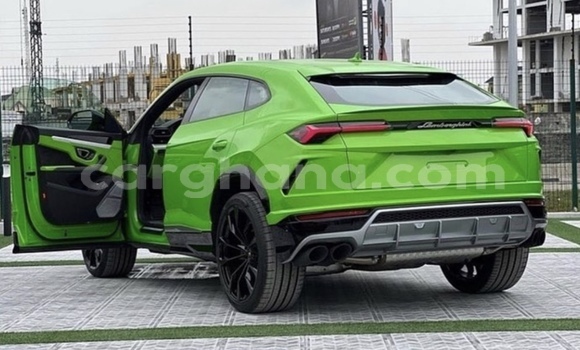 Buy Import Lamborghini Urus Green Car in Accra in Greater Accra Buy Import Lamborghini Urus Green Car in Accra in Greater Accra