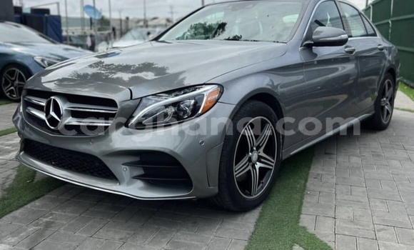Sayi Imported Mercedes‒Benz C–Class Azurfa Mota in Accra a Greater Accra