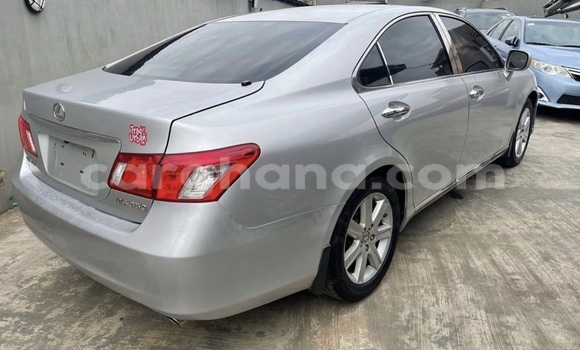 Buy Import Lexus ES Silver Car in Accra in Greater Accra Buy Import Lexus ES Silver Car in Accra in Greater Accra