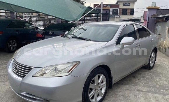 Buy Import Lexus ES Silver Car in Accra in Greater Accra Buy Import Lexus ES Silver Car in Accra in Greater Accra