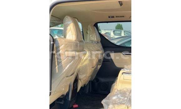 Ra Imported Toyota Alphard funfun Ọkọ̀ in Import - Dubai ni Ashanti Ra Imported Toyota Alphard funfun Ọkọ̀ in Import - Dubai ni Ashanti