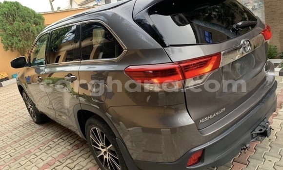 Sayi Na hannu Toyota Highlander Black Mota in Accra a Greater Accra Sayi Na hannu Toyota Highlander Black Mota in Accra a Greater Accra