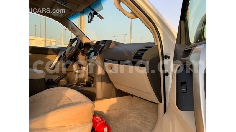 Big with watermark toyota prado ashanti import dubai 52447