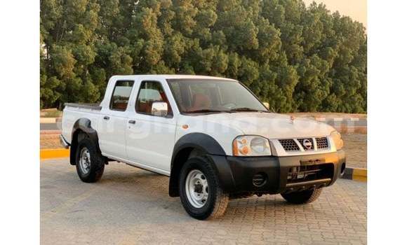 Ra Imported Nissan Pickup funfun Ọkọ̀ in Import - Dubai ni Ashanti Ra Imported Nissan Pickup funfun Ọkọ̀ in Import - Dubai ni Ashanti