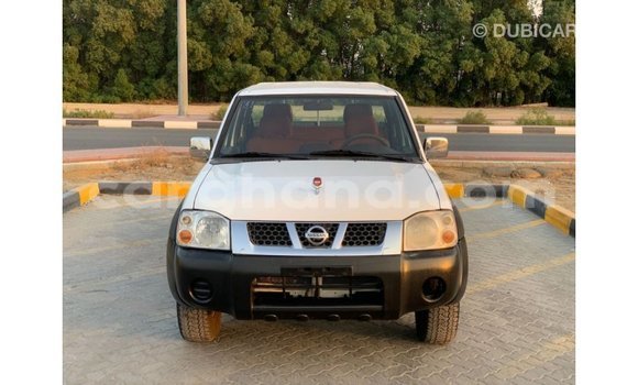 Ra Imported Nissan Pickup funfun Ọkọ̀ in Import - Dubai ni Ashanti Ra Imported Nissan Pickup funfun Ọkọ̀ in Import - Dubai ni Ashanti