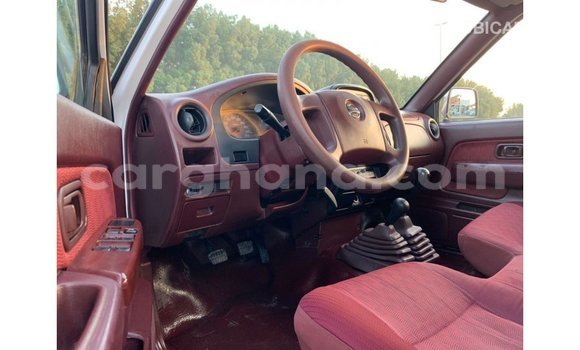 Ra Imported Nissan Pickup funfun Ọkọ̀ in Import - Dubai ni Ashanti Ra Imported Nissan Pickup funfun Ọkọ̀ in Import - Dubai ni Ashanti