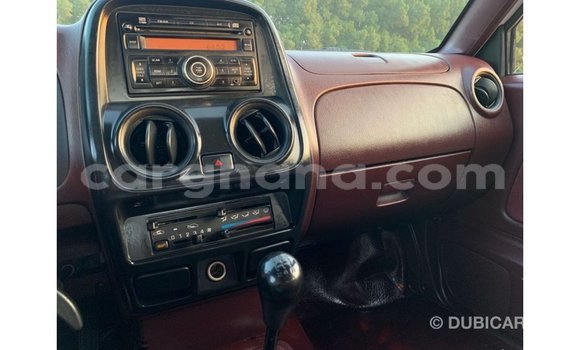 Ra Imported Nissan Pickup funfun Ọkọ̀ in Import - Dubai ni Ashanti Ra Imported Nissan Pickup funfun Ọkọ̀ in Import - Dubai ni Ashanti