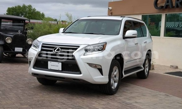 Ra Àlòkù Lexus GX funfun Ọkọ̀ in Sekondi–Takoradi Metropolitan ni Oorun