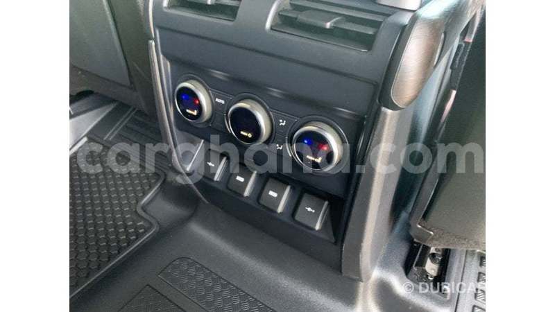 Big with watermark land rover defender ashanti import dubai 52455