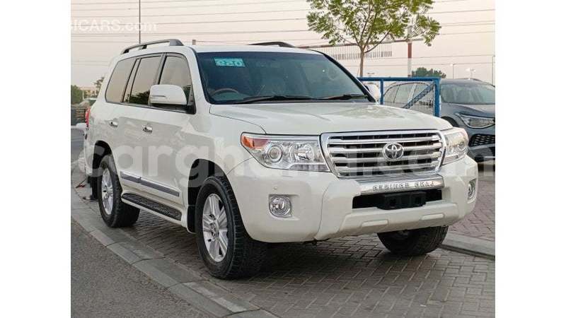 Big with watermark toyota land cruiser ashanti import dubai 52462