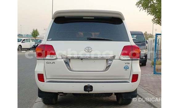 Ra Imported Toyota Land Cruiser funfun Ọkọ̀ in Import - Dubai ni Ashanti Ra Imported Toyota Land Cruiser funfun Ọkọ̀ in Import - Dubai ni Ashanti