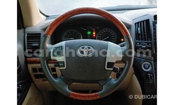 Ra Imported Toyota Land Cruiser funfun Ọkọ̀ in Import - Dubai ni Ashanti Ra Imported Toyota Land Cruiser funfun Ọkọ̀ in Import - Dubai ni Ashanti