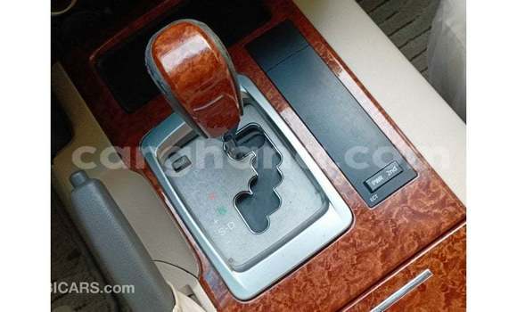 Ra Imported Toyota Land Cruiser funfun Ọkọ̀ in Import - Dubai ni Ashanti Ra Imported Toyota Land Cruiser funfun Ọkọ̀ in Import - Dubai ni Ashanti